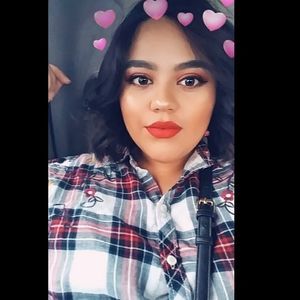 Meet your Posher, Lupe